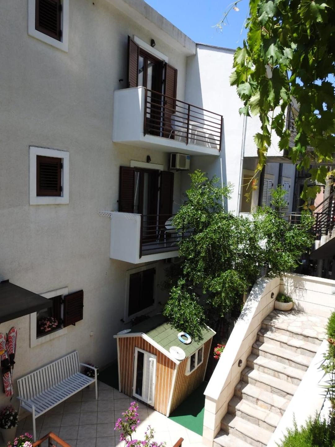 Apartments Ardura Petrovac Exteriör bild