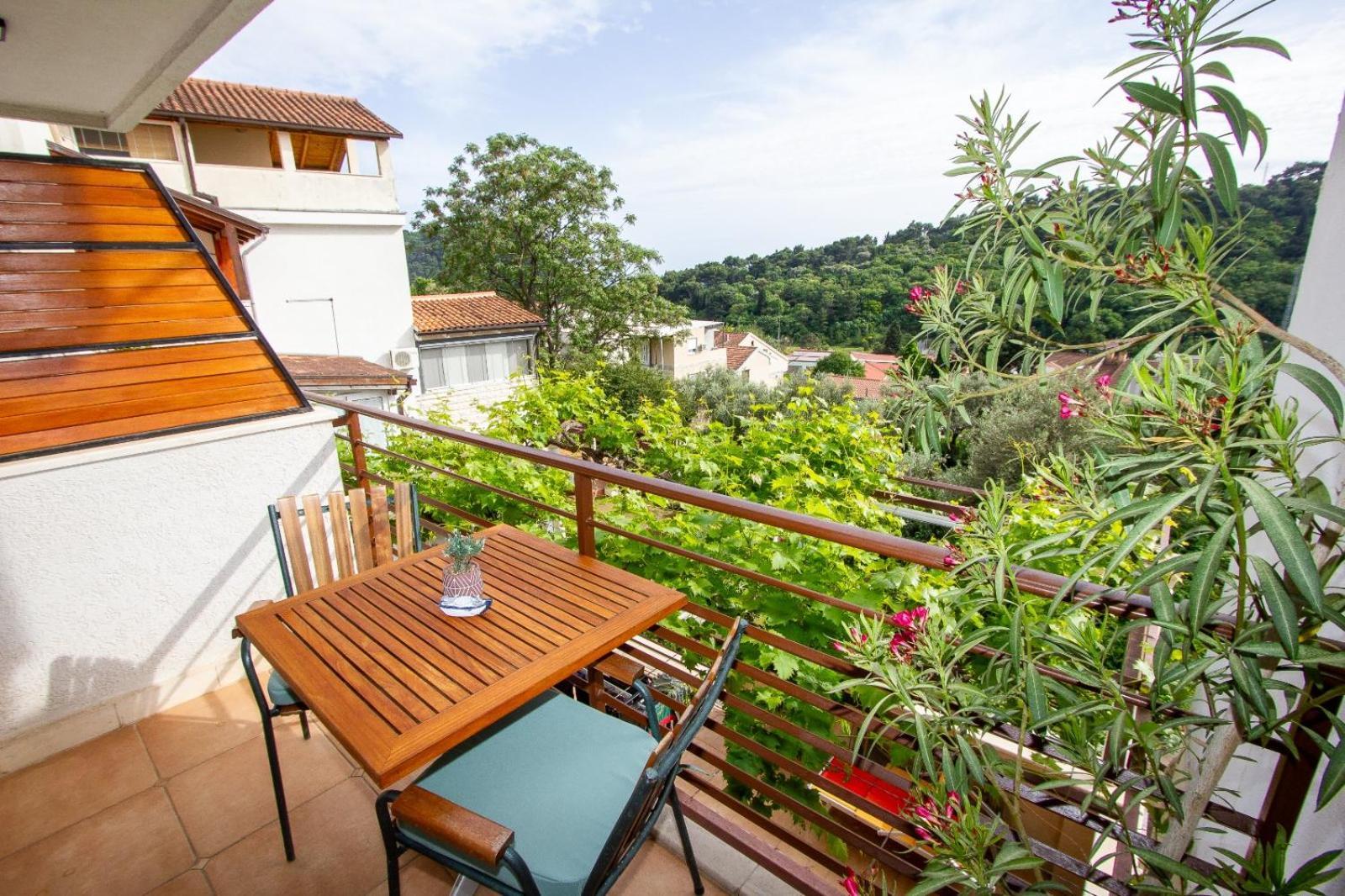 Apartments Ardura Petrovac Exteriör bild