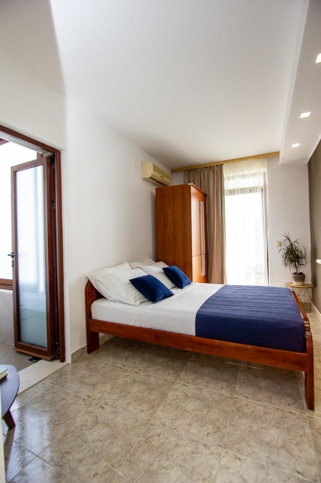Apartments Ardura Petrovac Rum bild