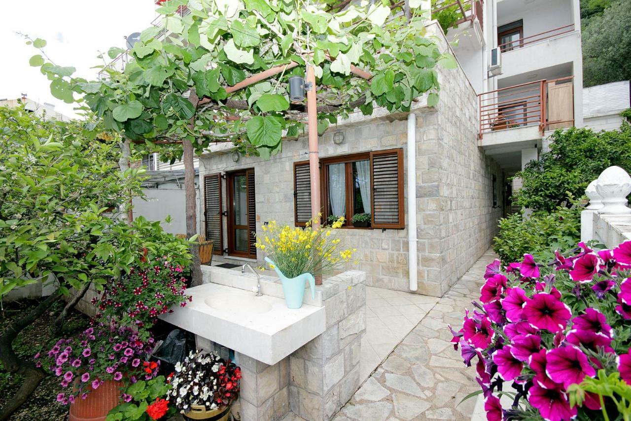 Apartments Ardura Petrovac Exteriör bild